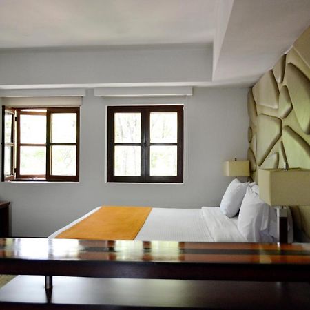 Hotel Virrey Park Bogota Bagian luar foto