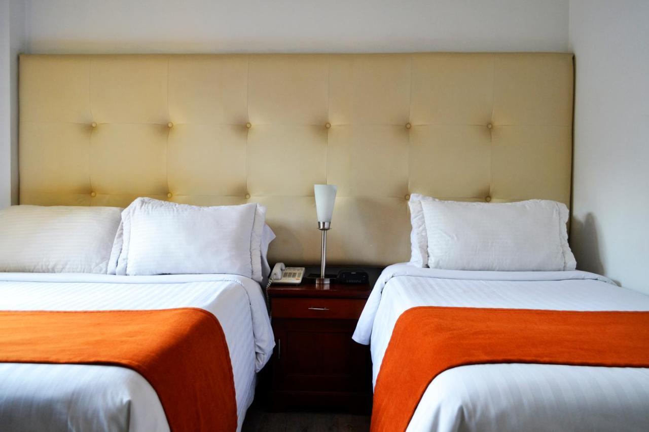 Hotel Virrey Park Bogota Bagian luar foto
